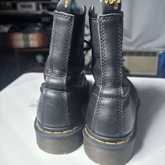 Dr Martens Doc 1460 Pascal Combat Boots Womens Size 7 US Black Flaws See Pics - Picture 7 of 15